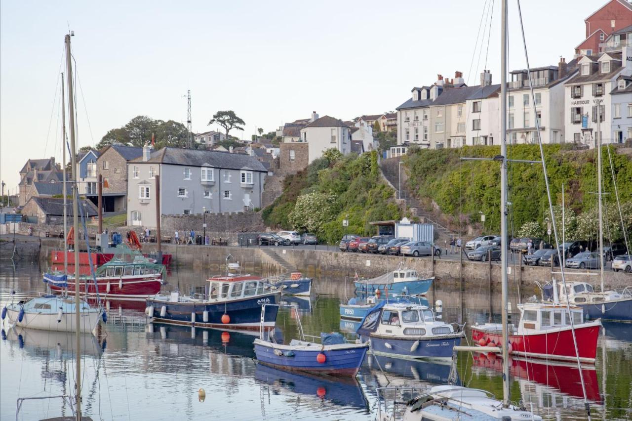 Pilgrim, Maritime Suites, Brixham Exterior photo